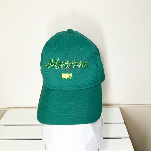 2018 MASTERS (GREEN) Dated PERFORMANCE TECH Hat from Augusta - Picture 1 of 4
